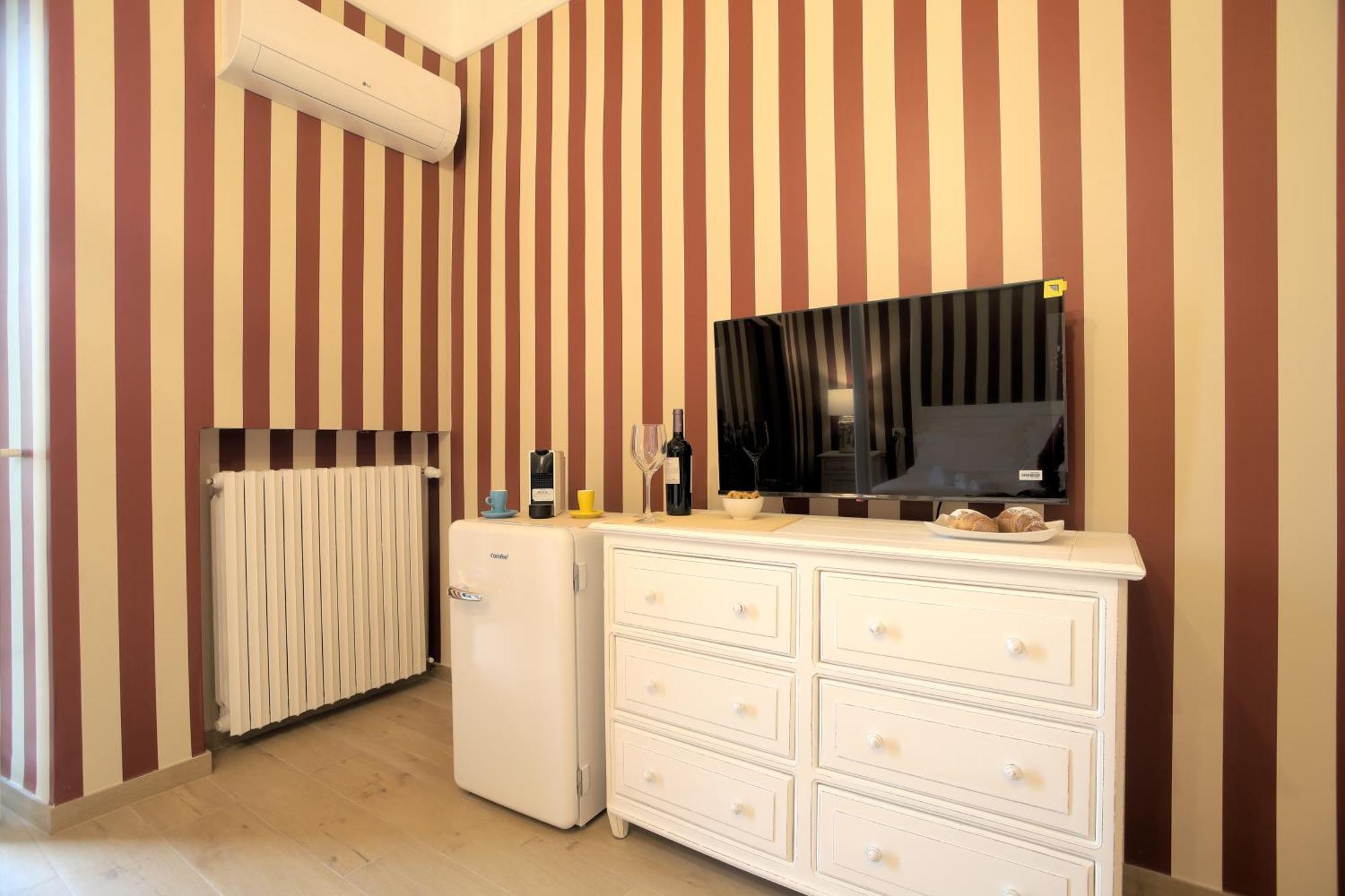 Le Residenze Del Capitano Hotel Бари Екстериор снимка