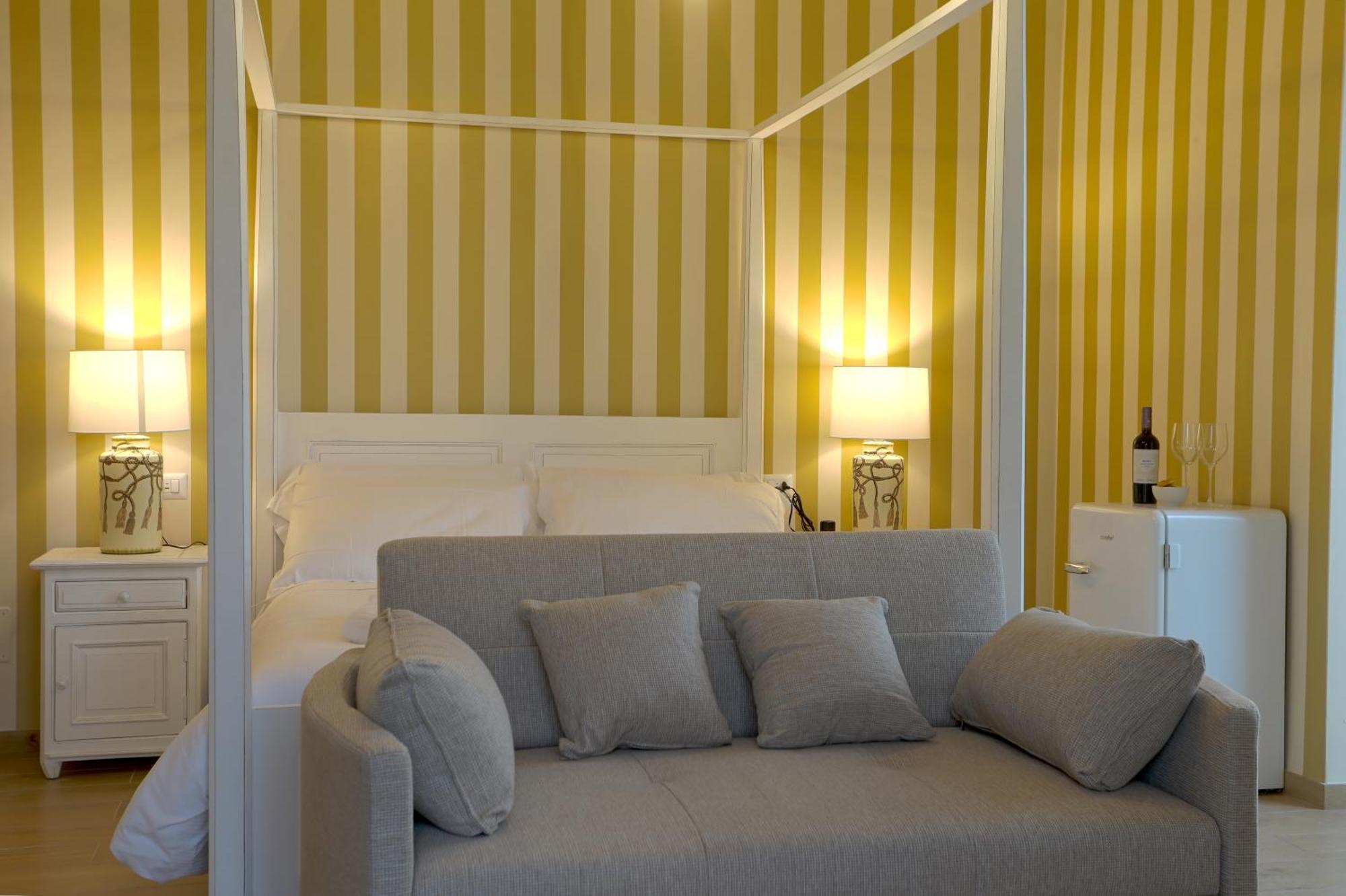 Le Residenze Del Capitano Hotel Бари Екстериор снимка