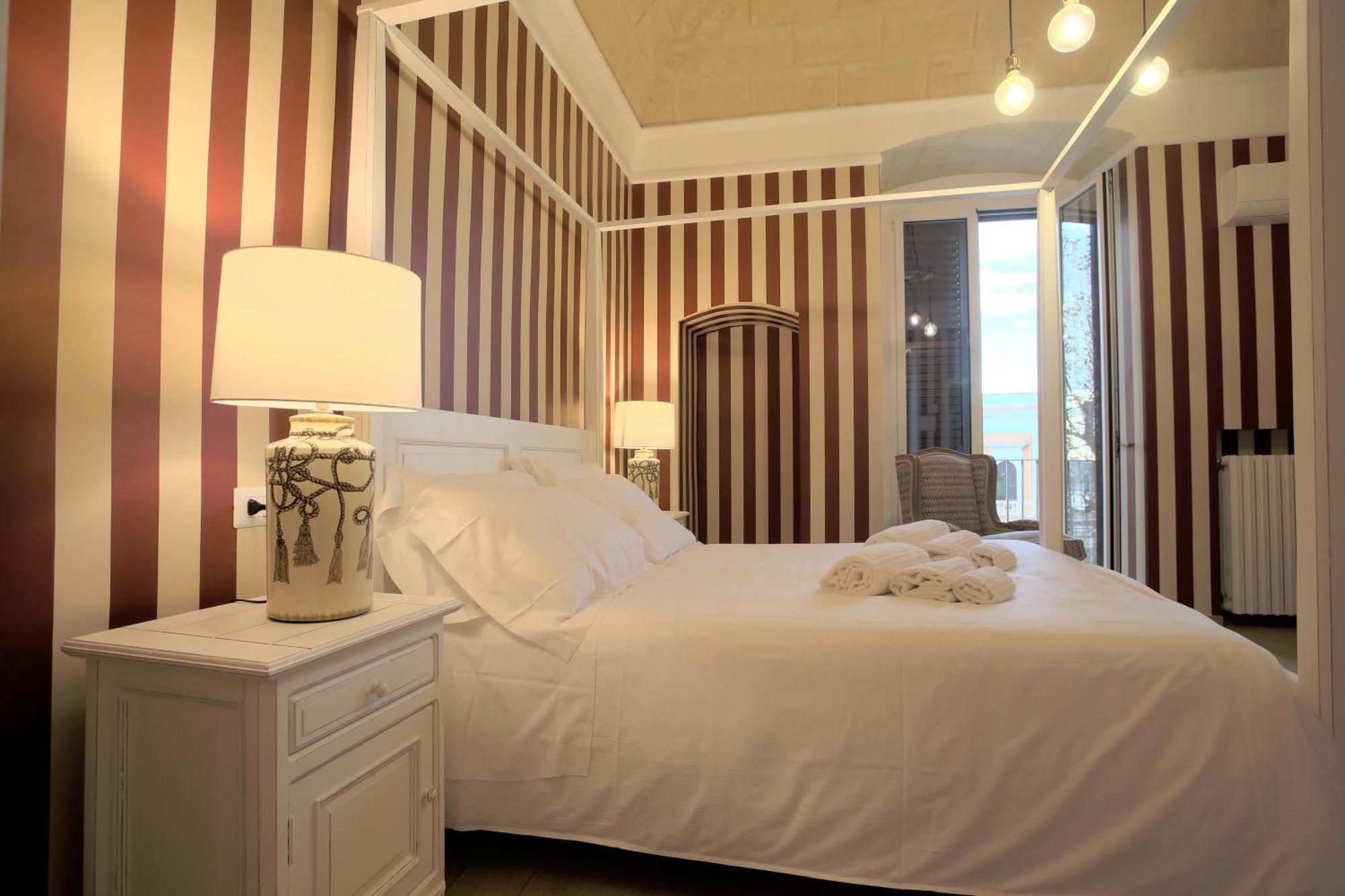 Le Residenze Del Capitano Hotel Бари Екстериор снимка
