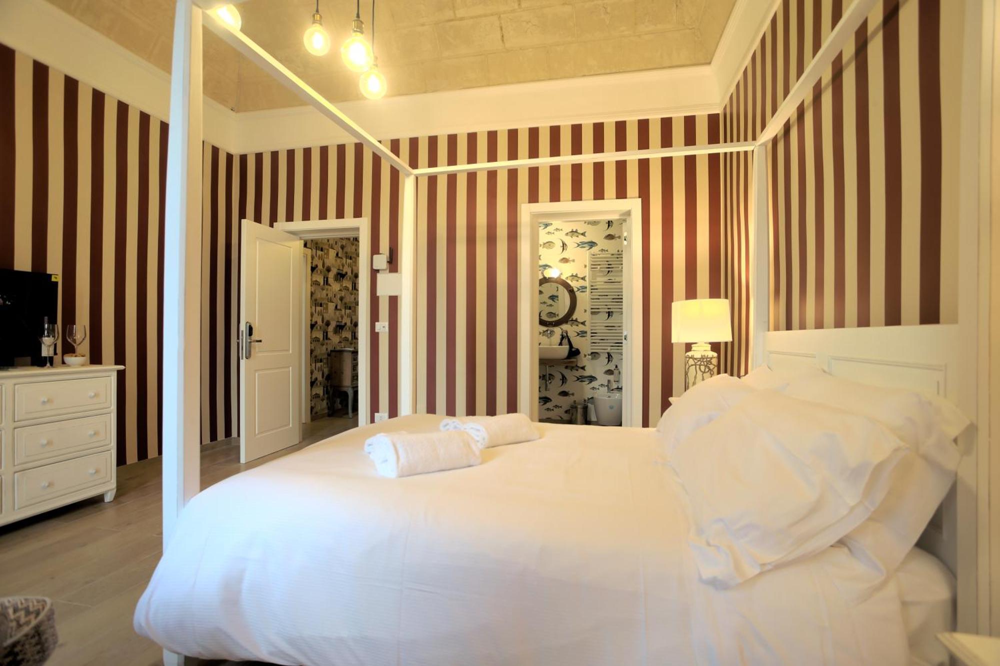 Le Residenze Del Capitano Hotel Бари Екстериор снимка